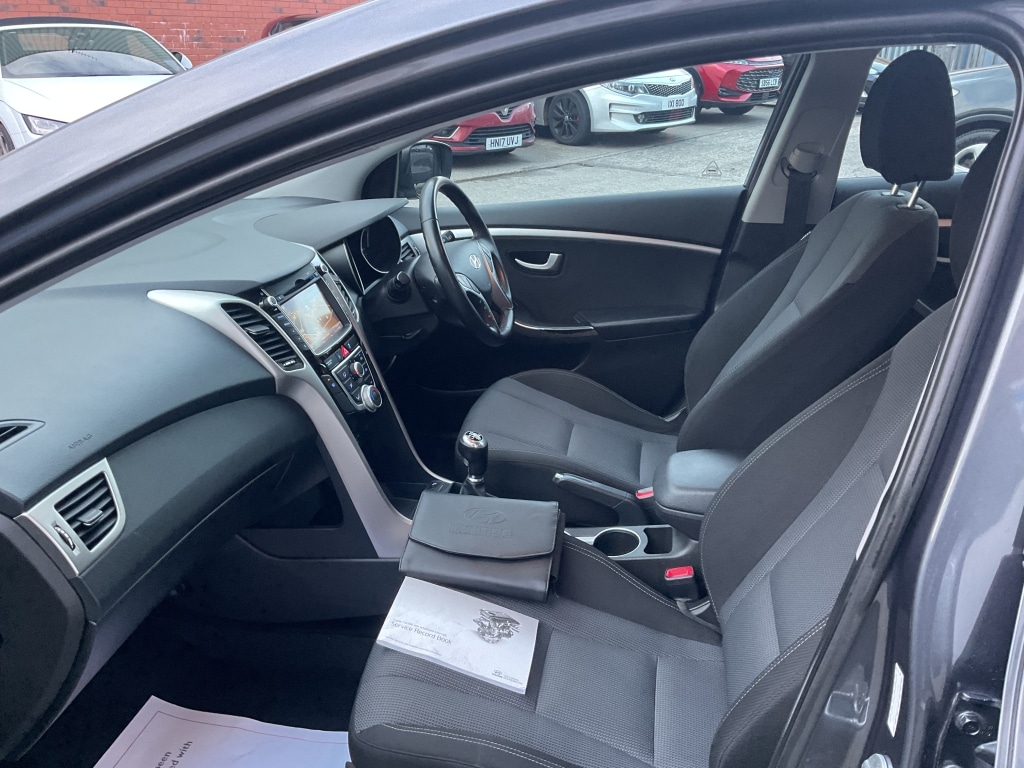 Used Hyundai i30 2017 for sale - 76897251: Photo 22