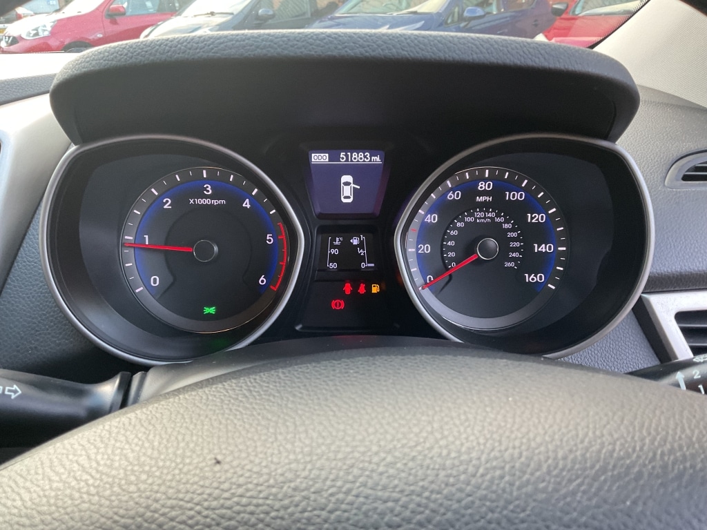 Used Hyundai i30 2017 for sale - 76897251: Photo 9