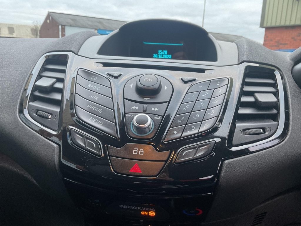 Used Ford Fiesta 2014 for sale - 77073356: Photo 12