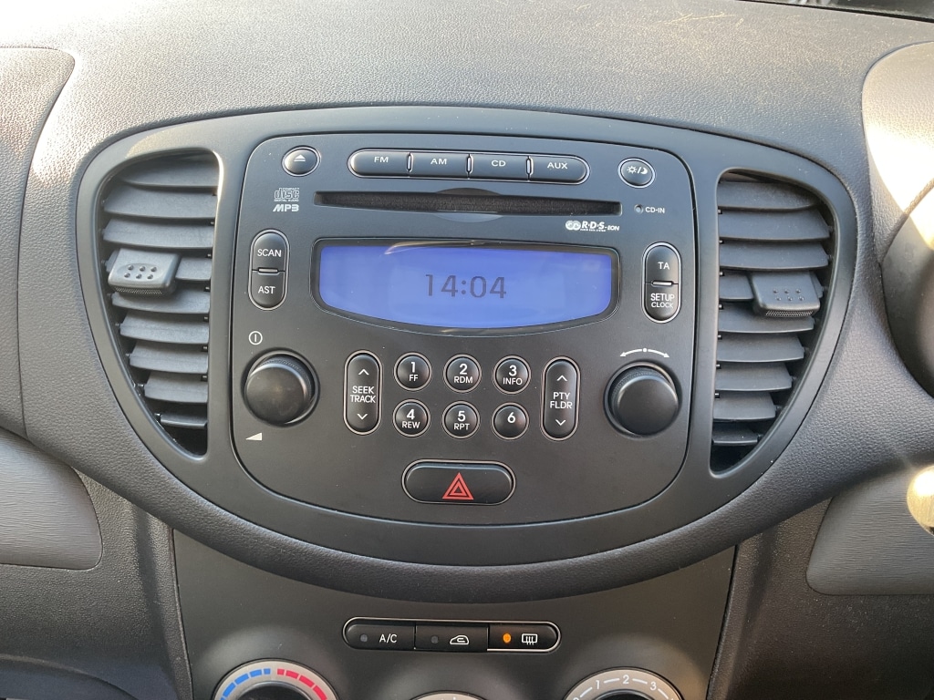 Used Hyundai i10 2012 for sale - 77162408: Photo 11