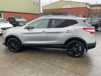 Used Nissan Qashqai 2017 for sale - 77694585: Photo