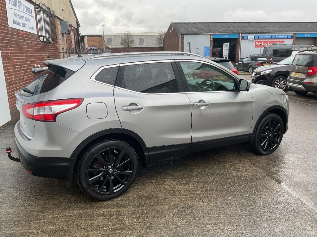 Used Nissan Qashqai 2017 for sale - 77694585: Photo 5