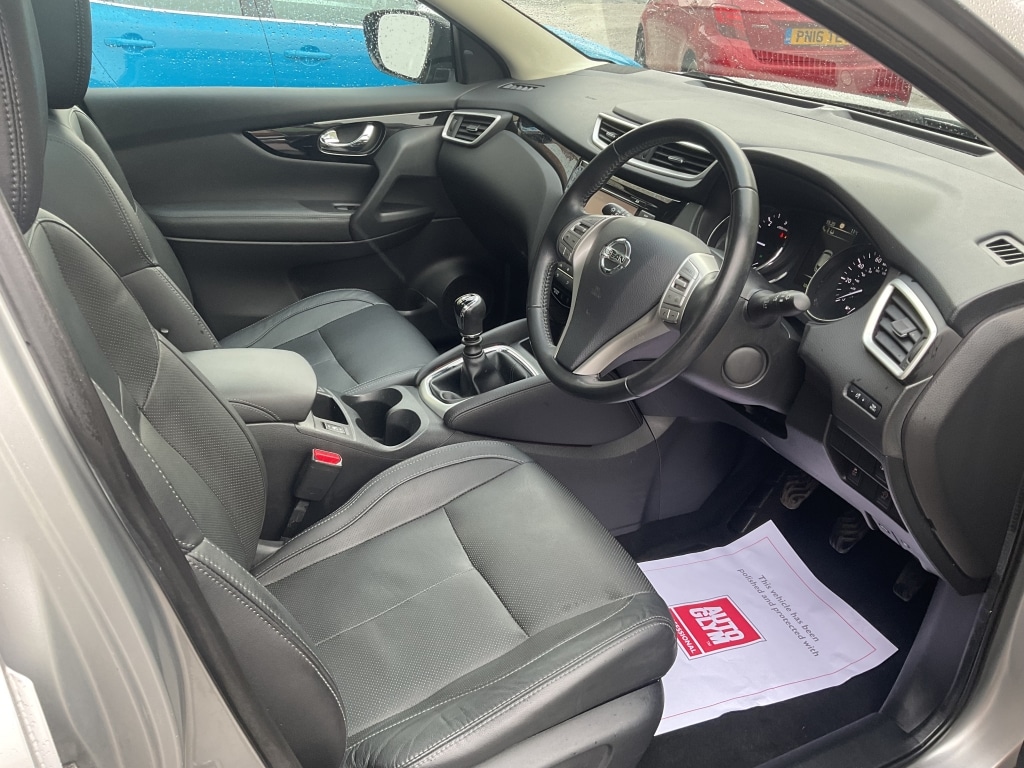 Used Nissan Qashqai 2017 for sale - 77694585: Photo 6