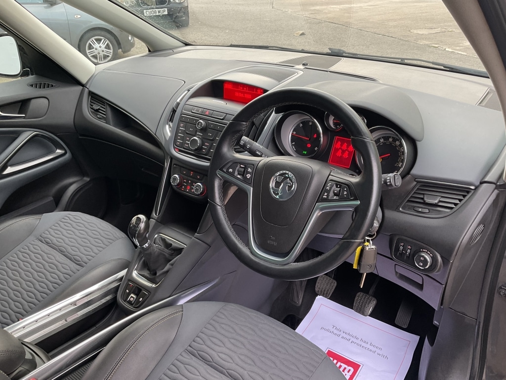 Used Vauxhall Zafira Tourer 2014 for sale - 76305757: Photo 12