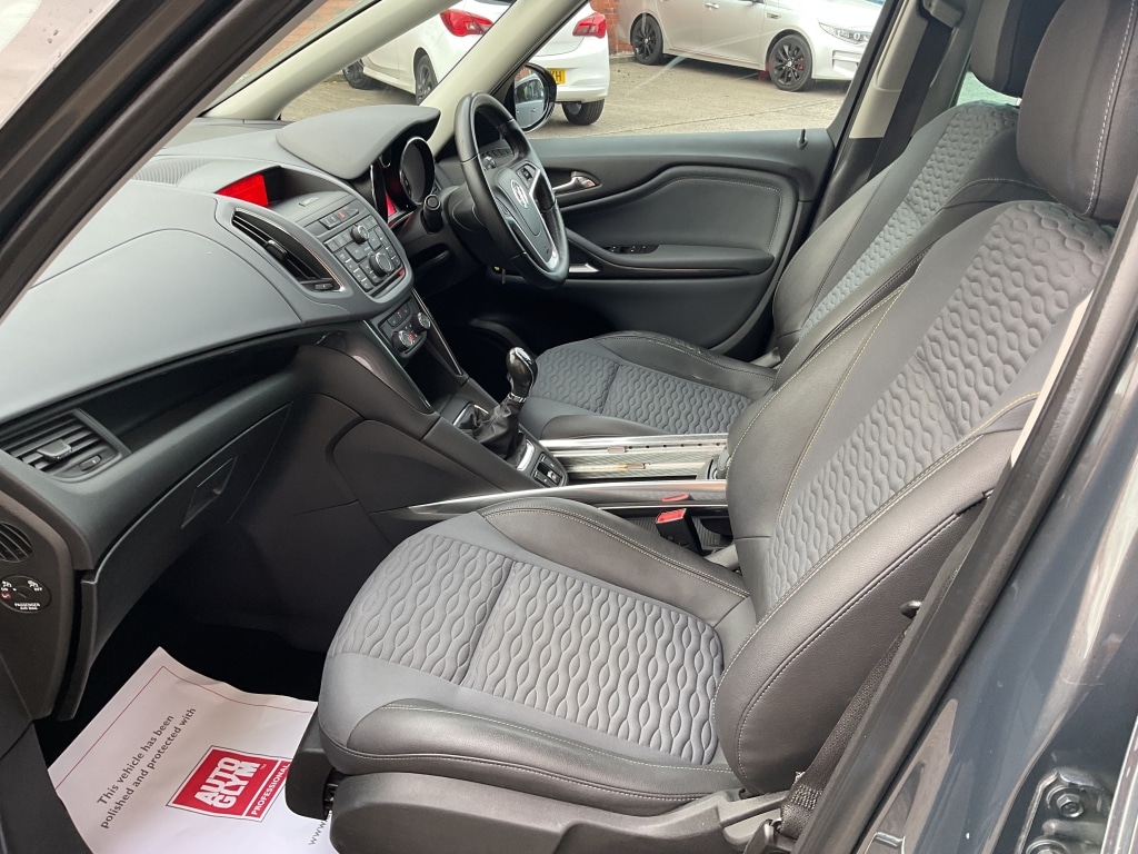 Used Vauxhall Zafira Tourer 2014 for sale - 76305757: Photo 23