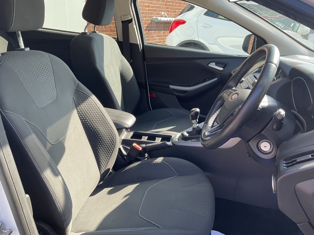 Used Ford Focus 2015 for sale - 78169321: Photo 10