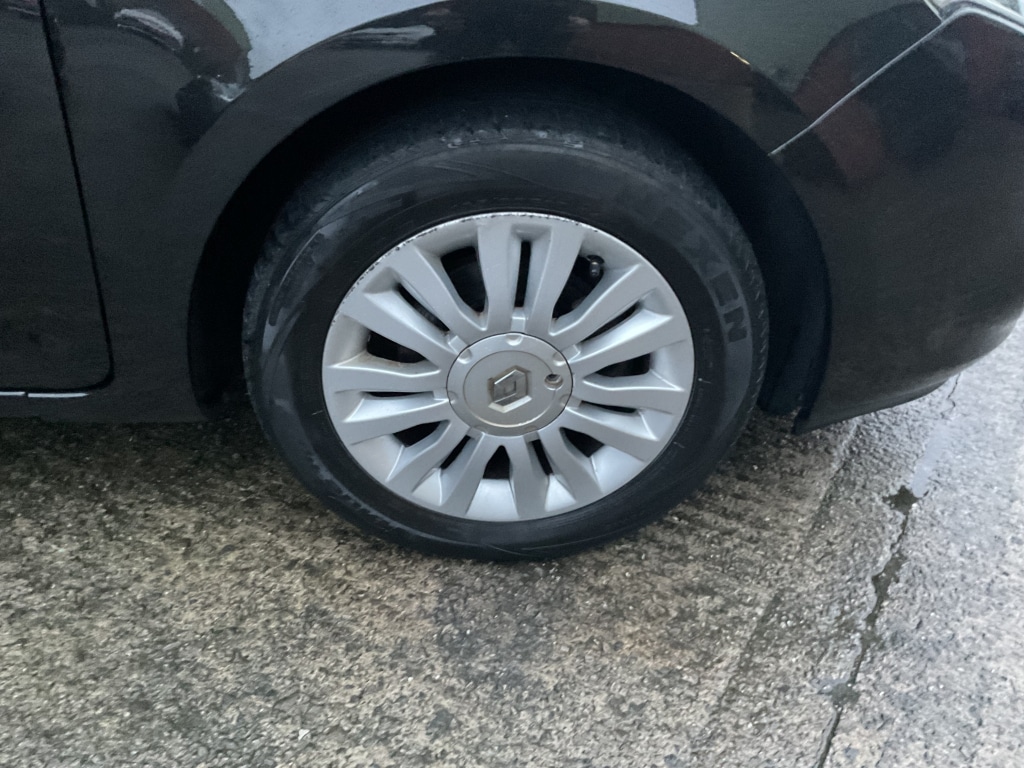 Used Renault Clio 2010 for sale - 77277598: Photo 22