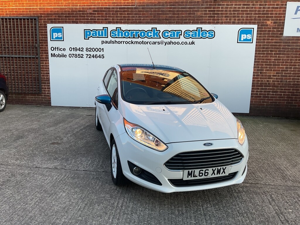 Used Ford Fiesta 2016 for sale - 76631088: Photo 1