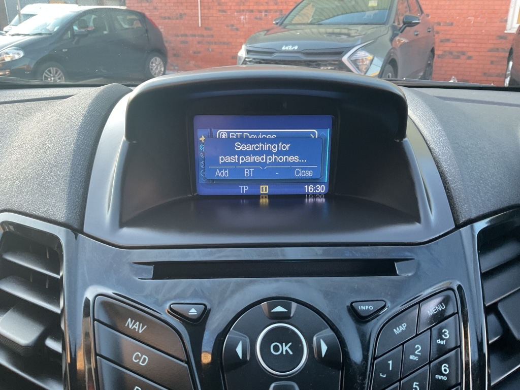 Used Ford Fiesta 2016 for sale - 76631088: Photo 12