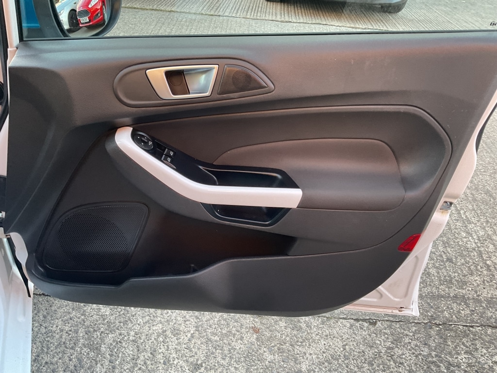 Used Ford Fiesta 2016 for sale - 76631088: Photo 14