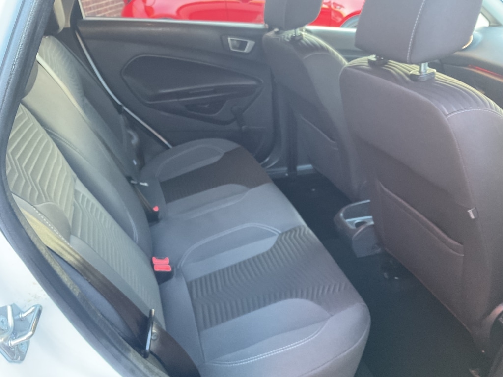 Used Ford Fiesta 2016 for sale - 76631088: Photo 15