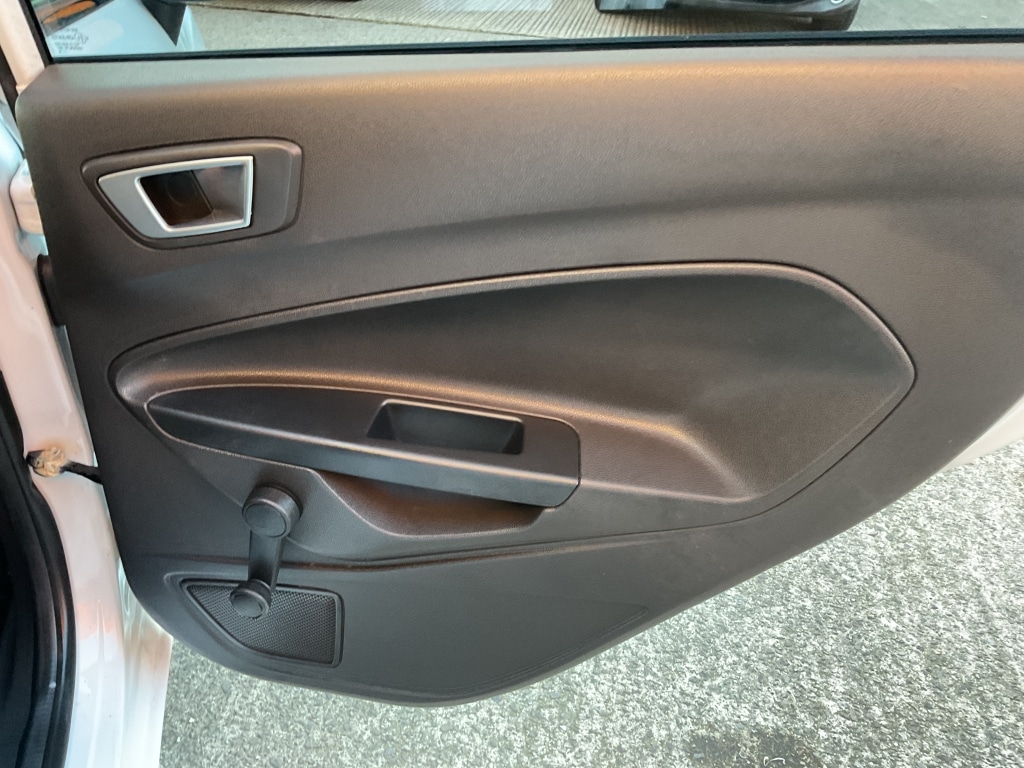 Used Ford Fiesta 2016 for sale - 76631088: Photo 17