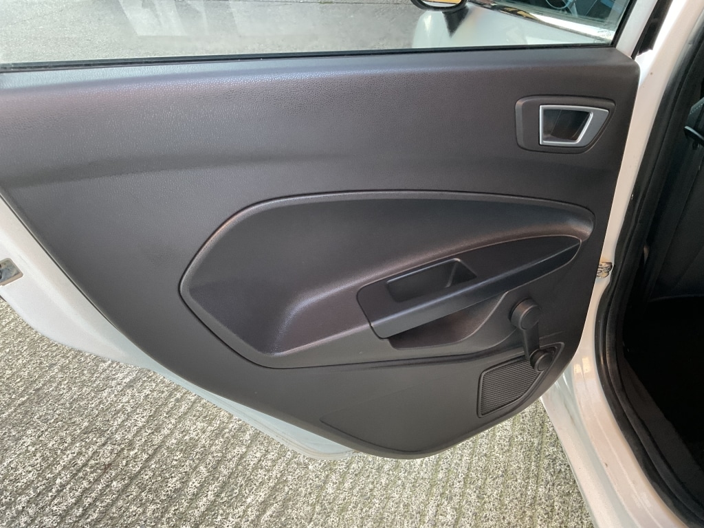 Used Ford Fiesta 2016 for sale - 76631088: Photo 20