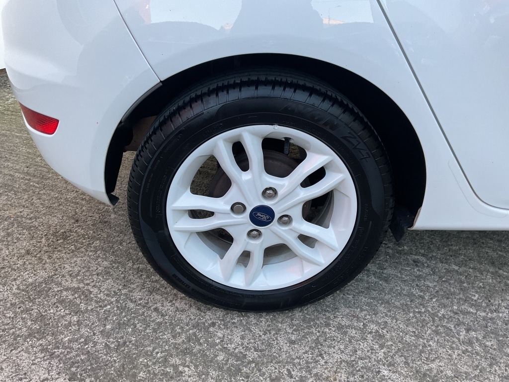 Used Ford Fiesta 2016 for sale - 76631088: Photo 29