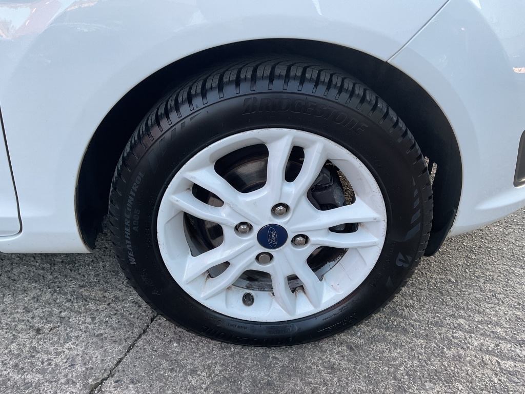 Used Ford Fiesta 2016 for sale - 76631088: Photo 30