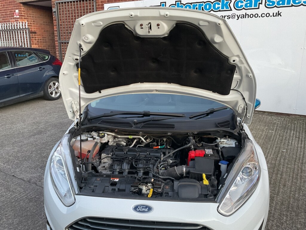 Used Ford Fiesta 2016 for sale - 76631088: Photo 32