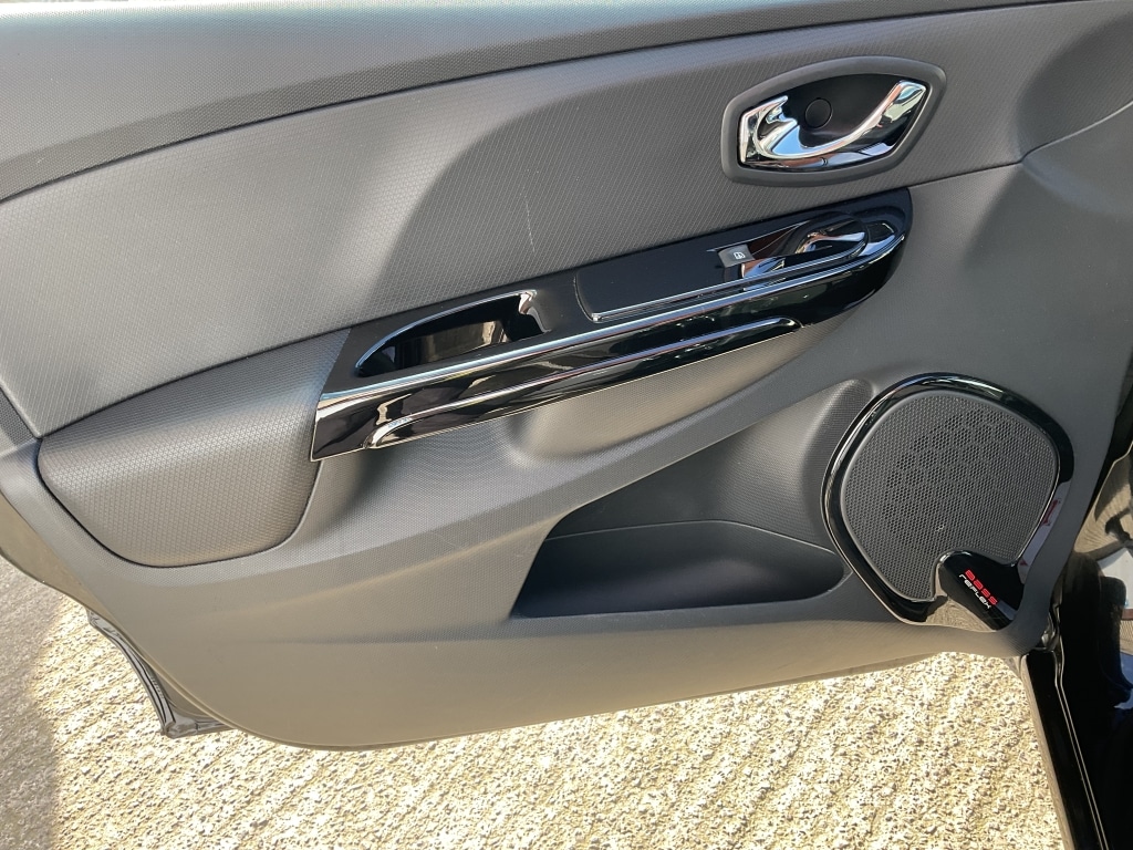 Used Renault Clio 2013 for sale - 77837277: Photo 24