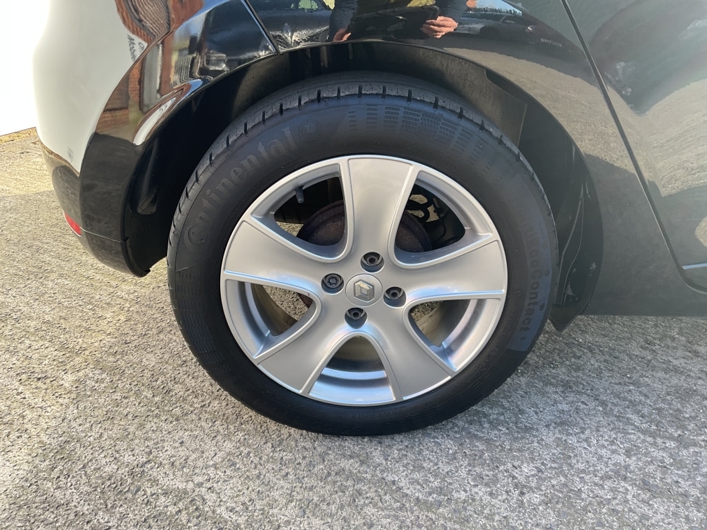 Used Renault Clio 2013 for sale - 77837277: Photo 31