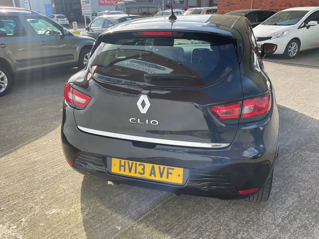 Used Renault Clio 2013 for sale - 77837277: Photo 4