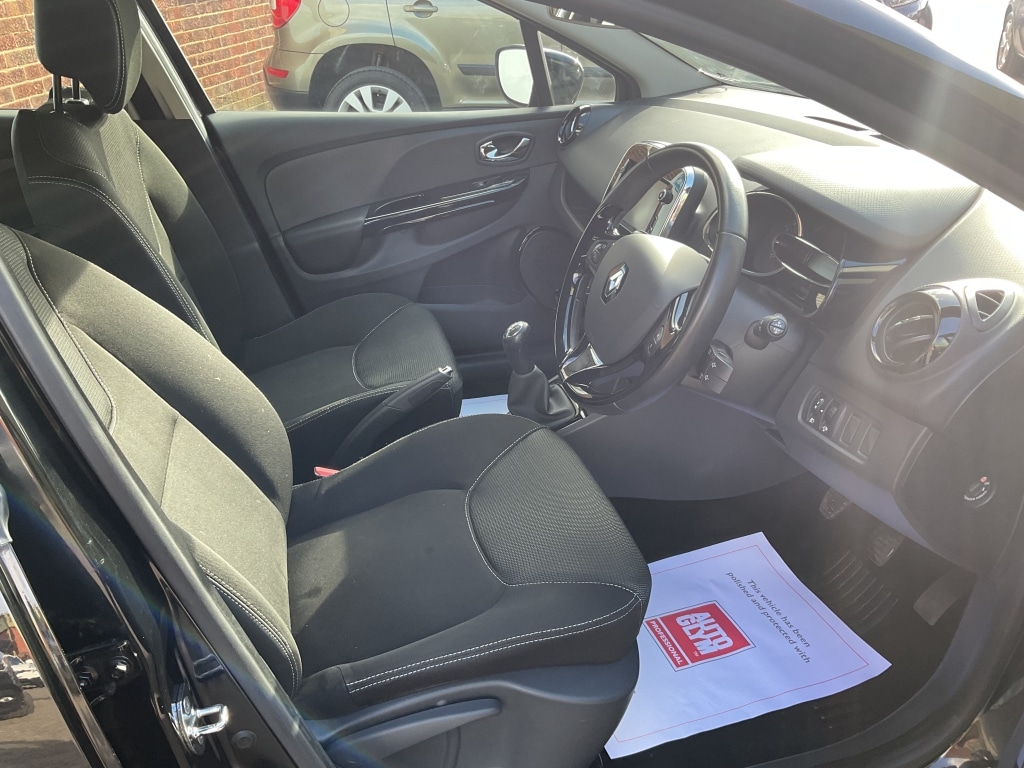 Used Renault Clio 2013 for sale - 77837277: Photo 6