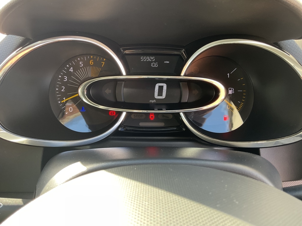 Used Renault Clio 2013 for sale - 77837277: Photo 9