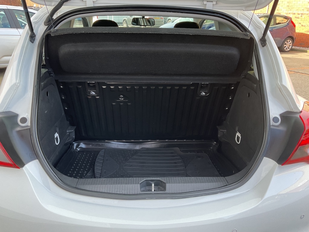 Used Vauxhall Corsa 2017 for sale - 77917637: Photo 19