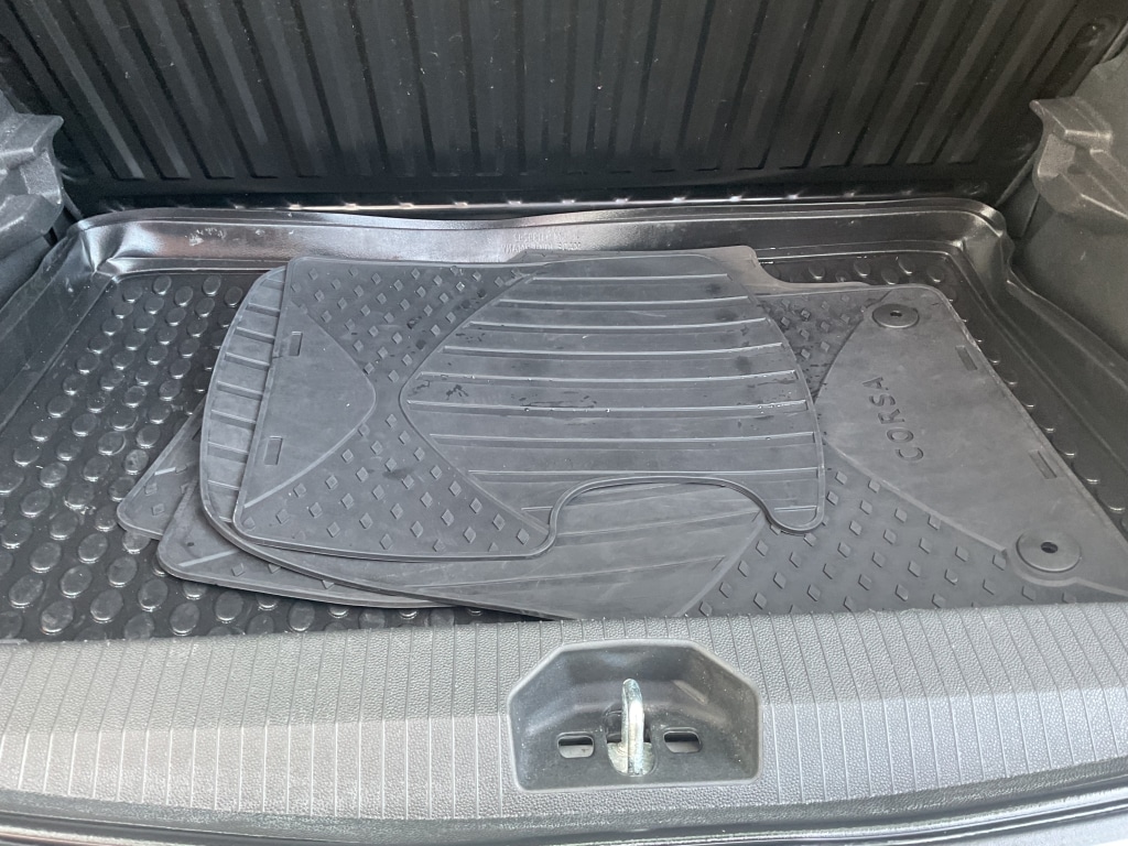 Used Vauxhall Corsa 2017 for sale - 77917637: Photo 20