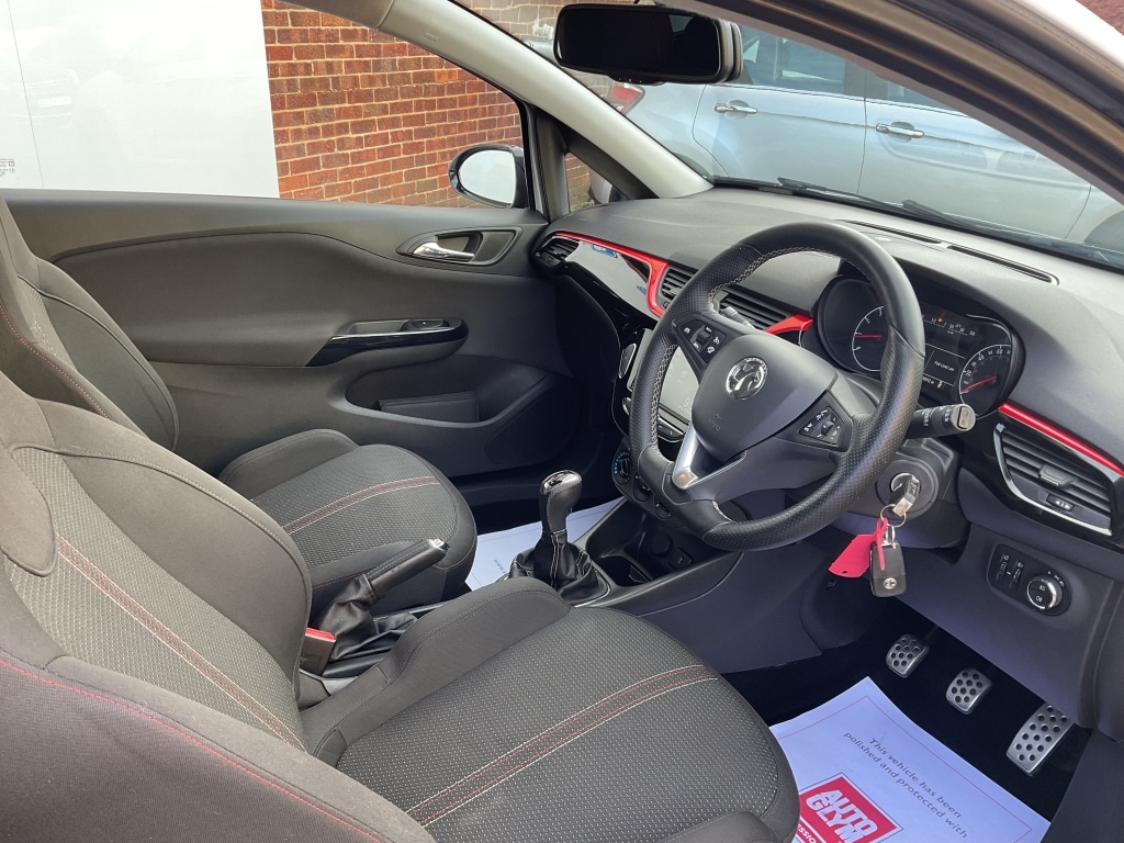 Used Vauxhall Corsa 2017 for sale - 77917637: Photo 8