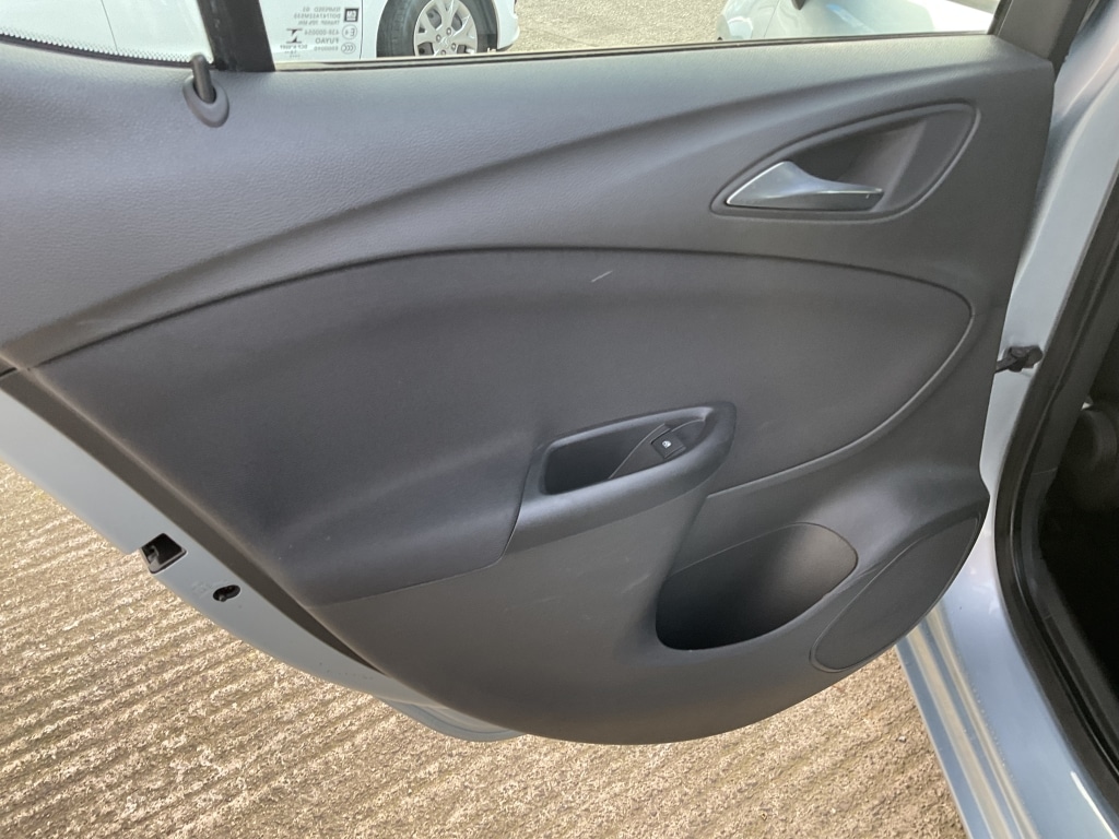 Used Vauxhall Astra 2017 for sale - 77584776: Photo 19