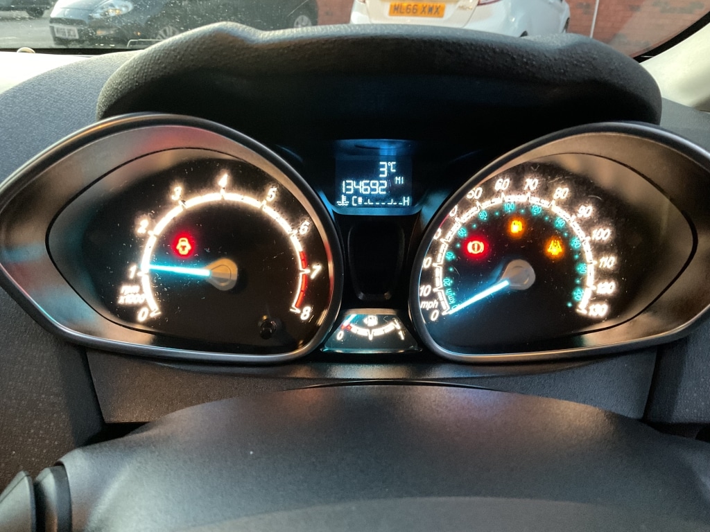 Used Ford Fiesta 2013 for sale - 76631093: Photo 10