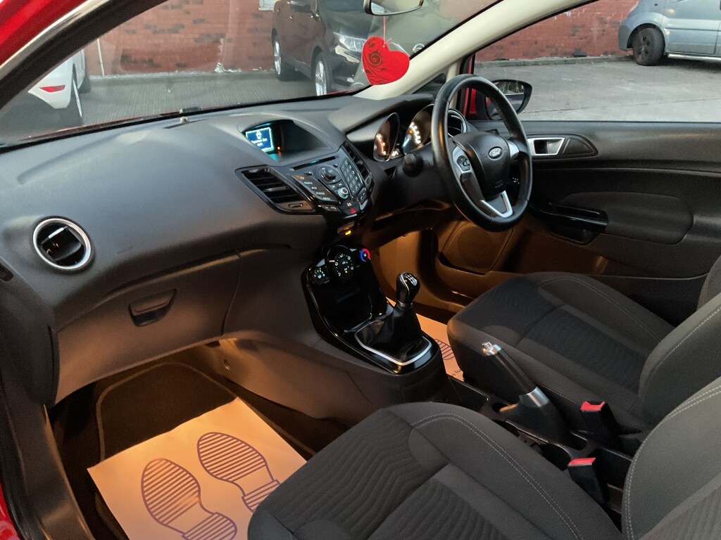 Used Ford Fiesta 2013 for sale - 76631093: Photo 15