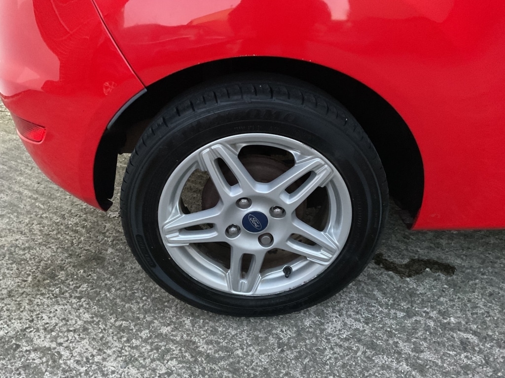 Used Ford Fiesta 2013 for sale - 76631093: Photo 21