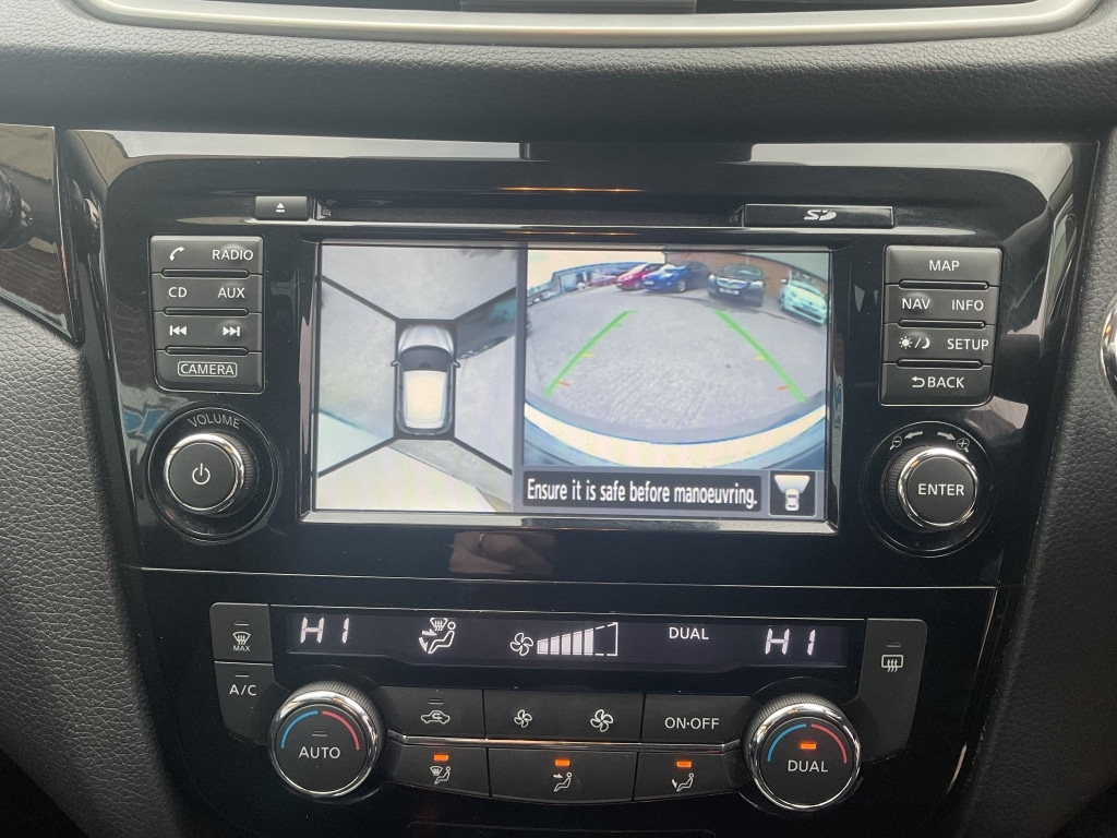 Used Nissan Qashqai 2015 for sale - 77370925: Photo 10