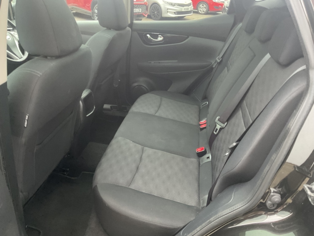 Used Nissan Qashqai 2015 for sale - 77370925: Photo 17