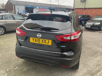 Used Nissan Qashqai 2015 for sale - 77370925: Photo