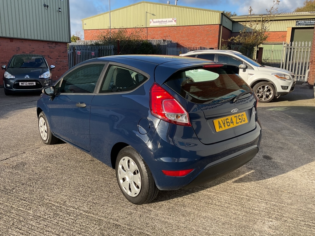 Used Ford Fiesta 2015 for sale - 76376983: Photo 5