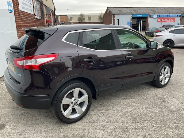 Used Nissan Qashqai 2015 for sale - 76237415: Photo 5