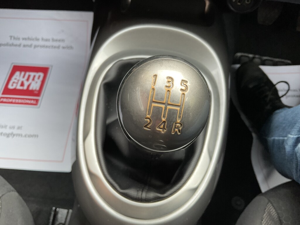 Used Nissan Juke 2011 for sale - 76107520: Photo 25
