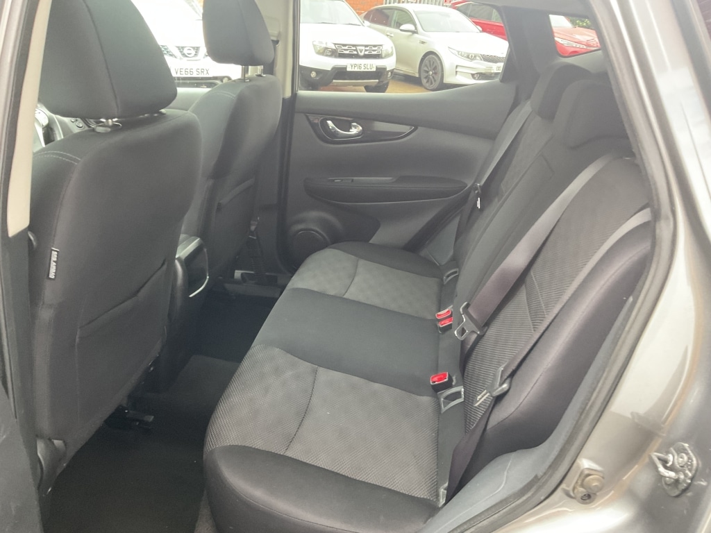 Used Nissan Qashqai 2016 for sale - 77289405: Photo 21