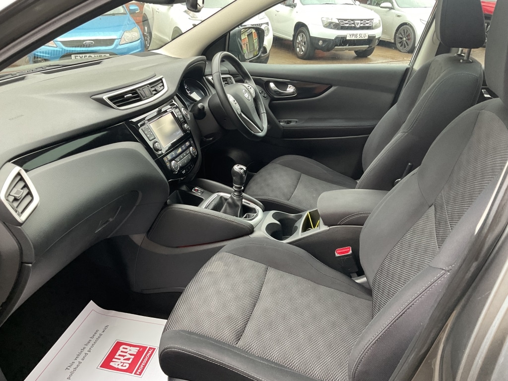 Used Nissan Qashqai 2016 for sale - 77289405: Photo 23