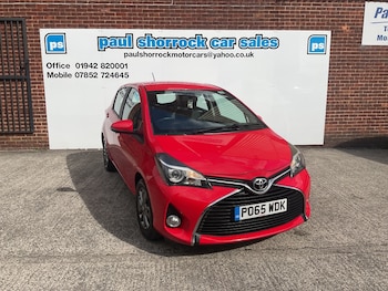 Used Toyota Yaris 2015 for sale - 79439574: Photo