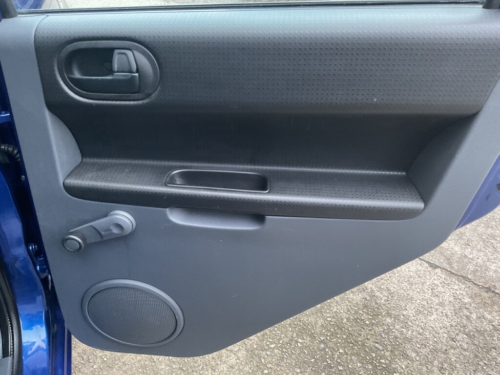 Used Mitsubishi Colt 2010 for sale - 77438638: Photo 11