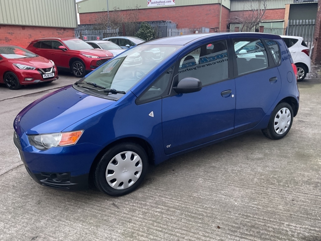 Used Mitsubishi Colt 2010 for sale - 77438638: Photo 3