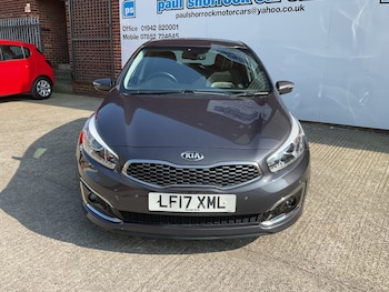 Used Kia Ceed 2017 for sale - 77975440: Photo