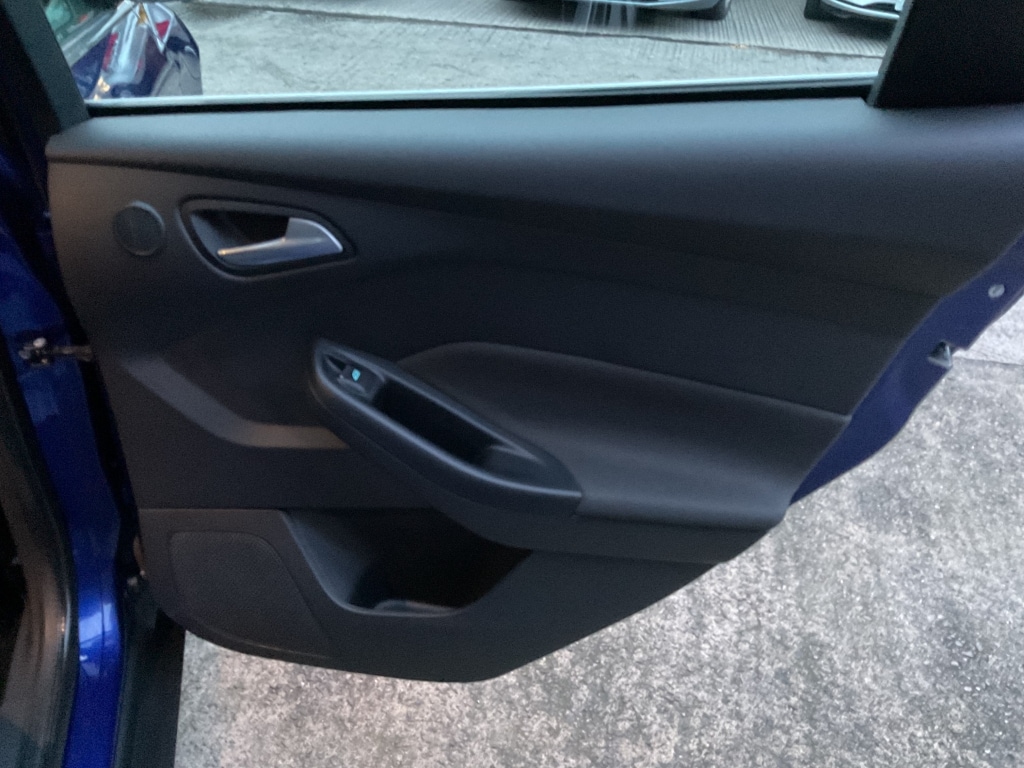 Used Ford Focus 2014 for sale - 77201528: Photo 16