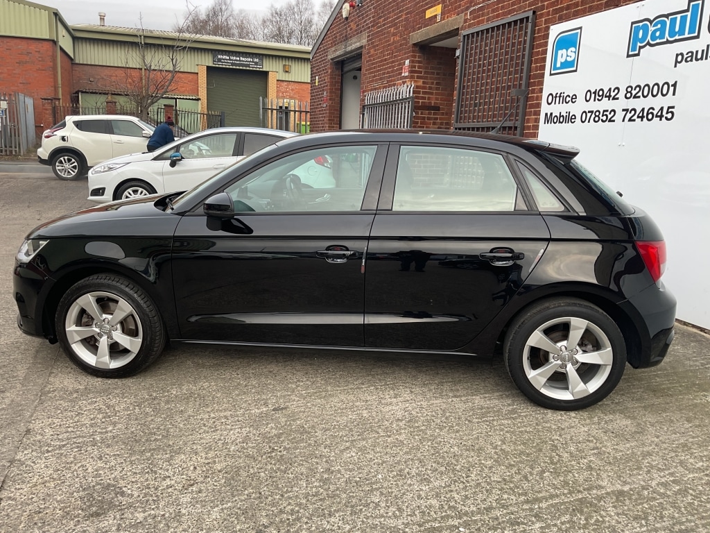 Used Audi A1 2017 for sale - 77325437: Photo 2