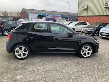 Used Audi A1 2017 for sale - 77325437: Photo