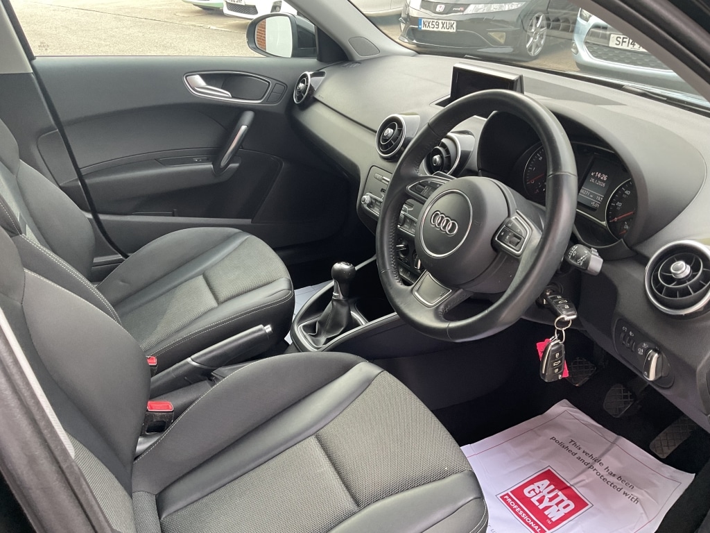 Used Audi A1 2017 for sale - 77325437: Photo 6