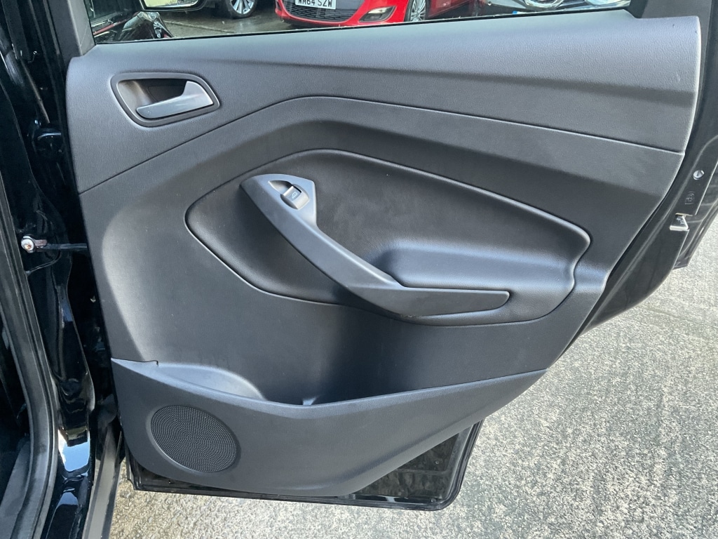 Used Ford Kuga 2016 for sale - 77573054: Photo 19