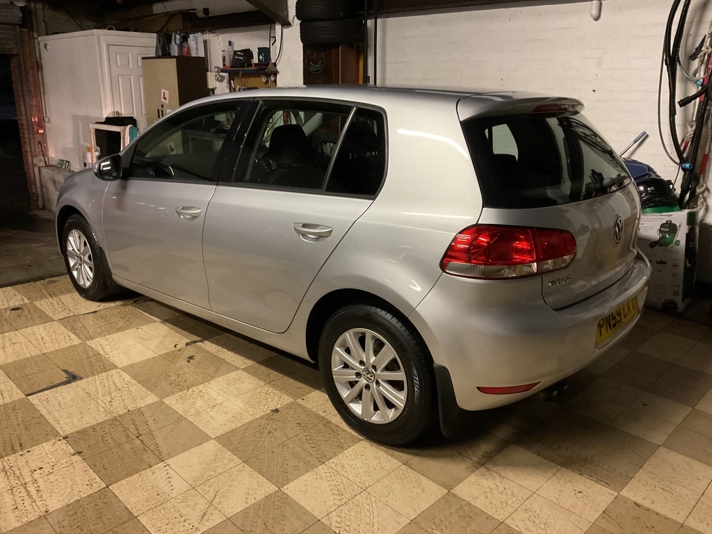 Used Volkswagen Golf 2009 for sale - 77201524: Photo 2